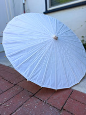 White Paper Parasol Umbrella, Bamboo Handle, White Paper & Bamboo Design