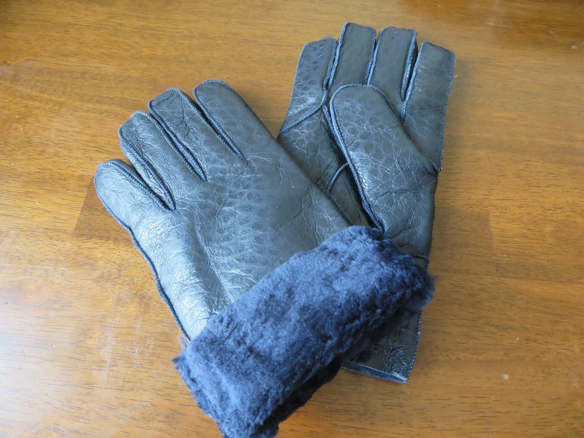 Navy sheepskin gloves deals