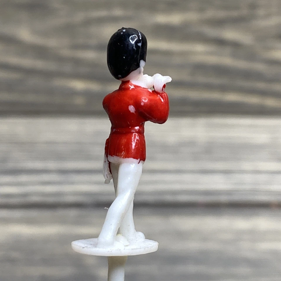 "Abrigo rojo vintage para flautista banda de marcha decoración de magdalenas decoración 3""" Foto 4 de 4