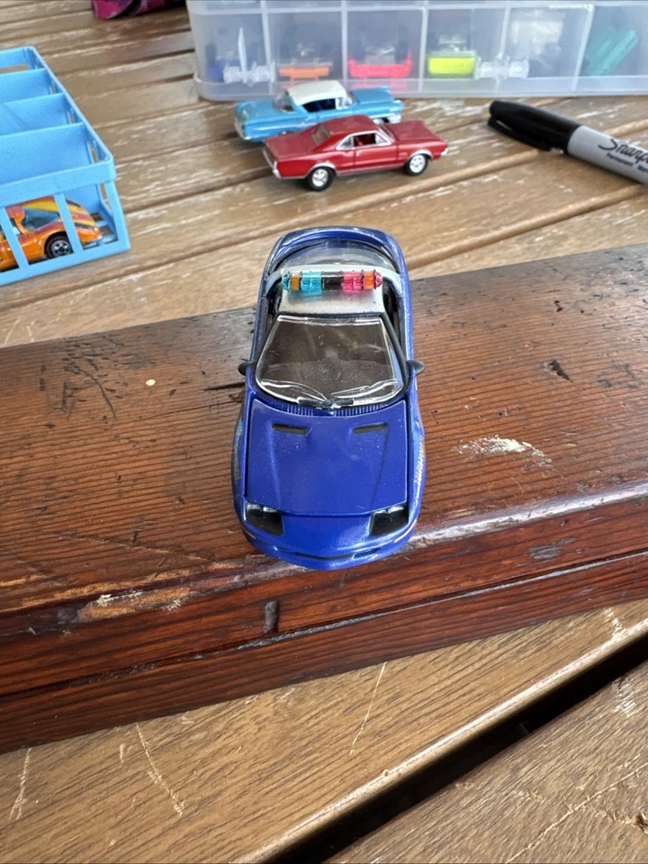 Chevy Camaro Highway Police 1997 - Hot Patrol azul - ruedas de colección Real Riders Foto 2 de 4