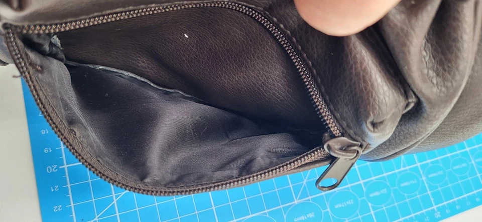 Mochila Bolso de Mano Vintage Disney World Winnie The Pooh Marrón Vinilo Bordado Foto 2 de 4