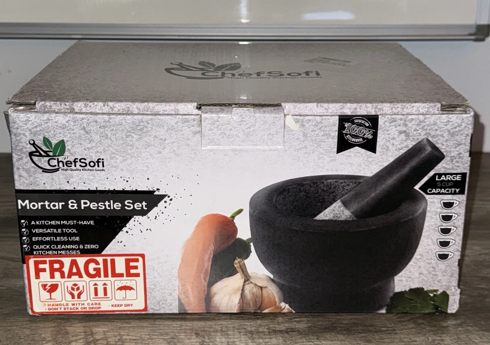 ChefSofi Extra Large 8 Inch 5 Cup-Capacity Mortar and Pestle Set - Black Polish
Opens in a new windo