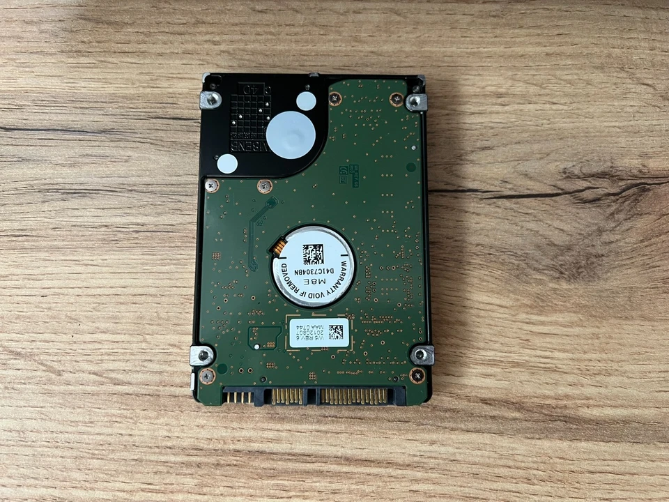 1TB Festplatte HDD 2,5 Zoll mit Windows 11 Pro 25H2 für Notebook Laptop und PC - Bild 3 von 3