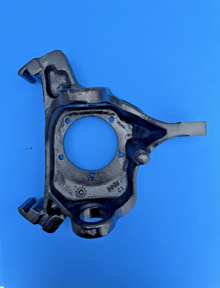 92-95 FORD DANA 60 STEERING KNUCKLE LEFT DRIVER SIDE F350 44120L - Image 2 of 4