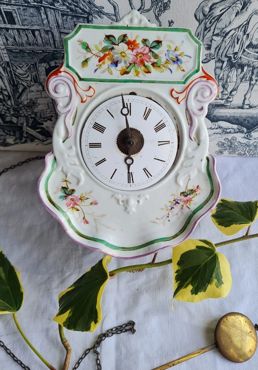 ancien coucou tête de clown foret noire bois sculpté CALENDRIER décor