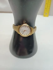Vintage Gold Stretchy Timex Indiglo Womens Watch (Untested)