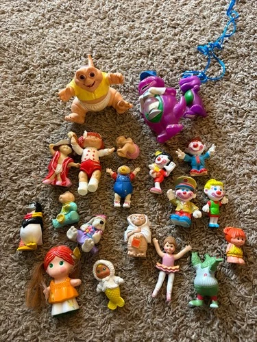 Vintage Mini Figures PVC Toys Lot 1980’s 90’s Barney Cabbage Patch Clowns Etc