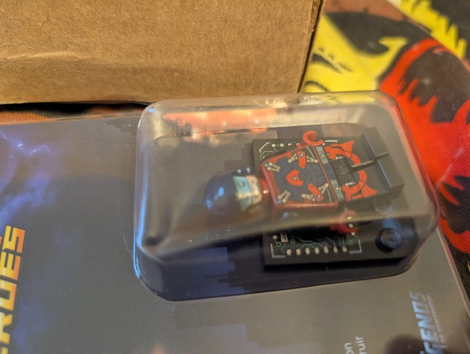 LEGO SDCC 2016 Comic Con Exclusive Atom Minifigure DC Super Heroes New - Image 3 of 3