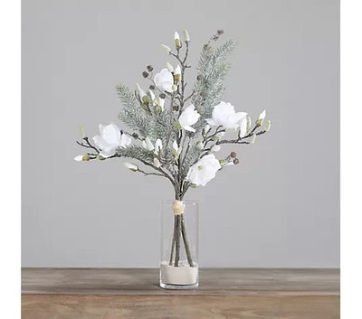 PUR FLEUR Premium-Bouquet weihnachtlich Magnolie & Tanne Höhe 72cm, Ø 50cm