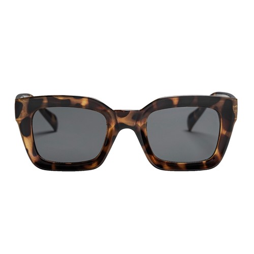 Torrid Oversized Cat Eye Sunglasses in Golden and Brown Tortoise Oversized Women main image 4