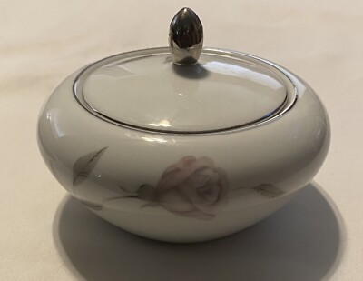 Primrose #8194 by Mikasa Lidded Sugar Bowl w/ Platinum Trim Vintage Jyoto Japan 