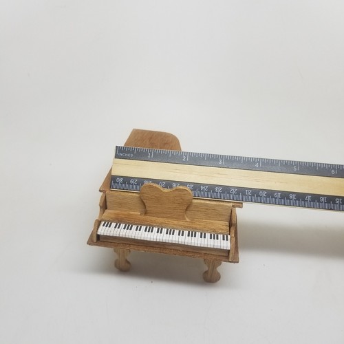 Doll House Miniatures Piano and Bench 1/12 scale - Picture 11 of 12