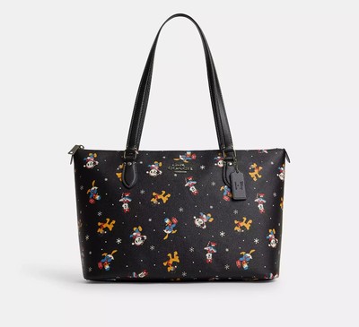pluto coach purse