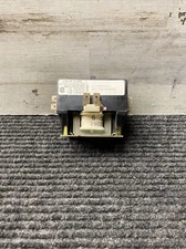 DP2C302-120. JOSLYN CLARK DEFINITE PURPOSE CONTACTOR.