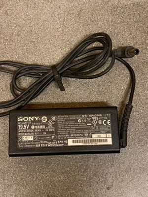 Original Sony Vaio 19,5V 3,3A 65W VGP-AC19V43 VGP-AC19V48 AC19V49 Netzteil