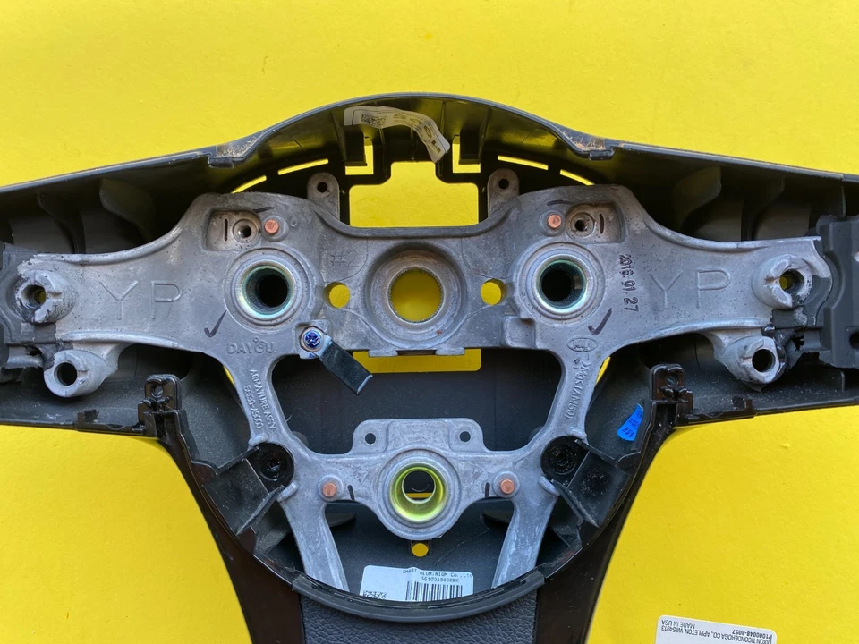 2015-2021 KIA SEDONA ВОДИТЕЛЬСКОЕ РУЛЕВОЕ КОЛЕСО В ЧЕРНОЙ УПАКОВКЕ OEM 56100A9000WK - Изображение 2 из 4