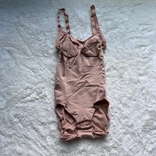 SKIMS Sculpting Bodysuit Brief With Snaps Clay Size XXS/XS SH-BSB-0348 Shapewear