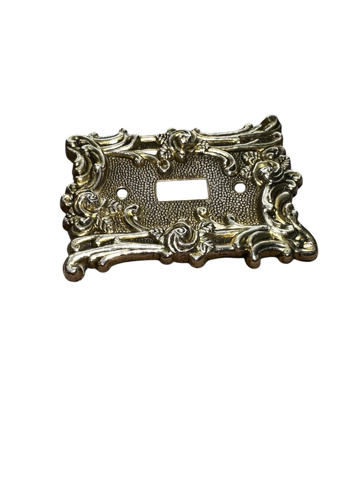 Винтажная одиночная переключающая пластина Ornate Roses 1968 American Tack And Hdwe Co. - Изображение 3 из 4