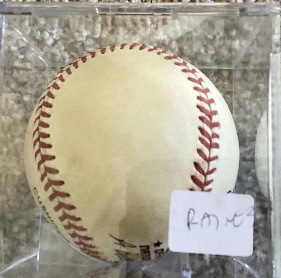 Tim Raines Autographed Baseball - Image 2 of 2