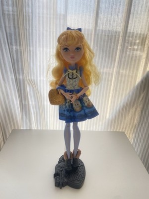Mattel Ever After High Blondie Lockes Puppe
