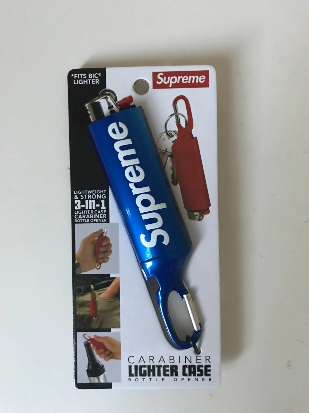 Étui briquet Supreme mousqueton   bleu   neuf