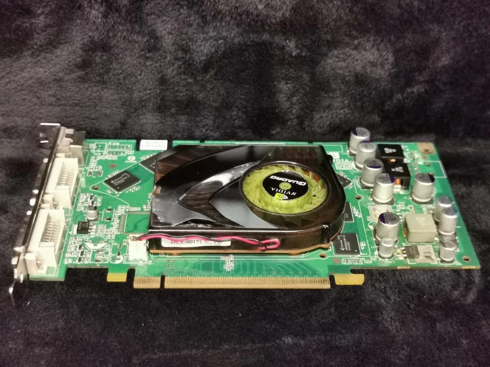 PNY NVIDIA QuadroFX 1500 Graphics Card, PCI-E, 325MHz GPU, 256MB, 2x DVI, S-VID - Image 4 of 4