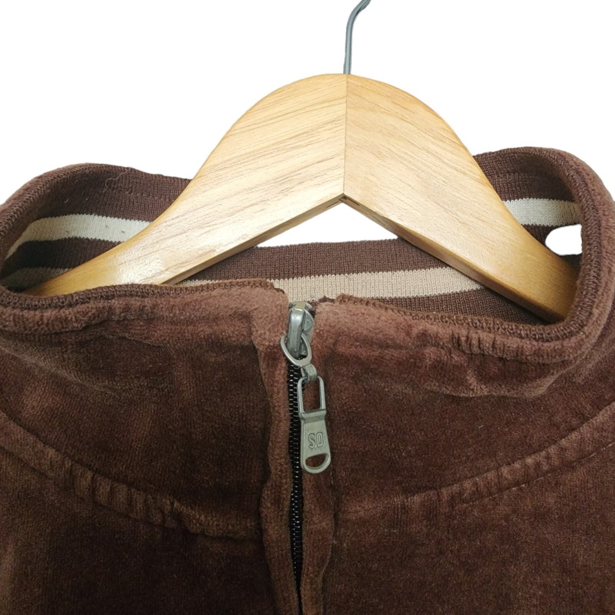 Vintage Sean John Men's Brown Full Zip Velour Track Jacket Vintage Sean John Men's Brown Full Zip Velour Track Jacket