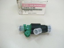 ORIGINAL KIA Retona SUV CE 2.0 Sportage K00 2.2 Einspritzdüse 0K01D13250 OVP