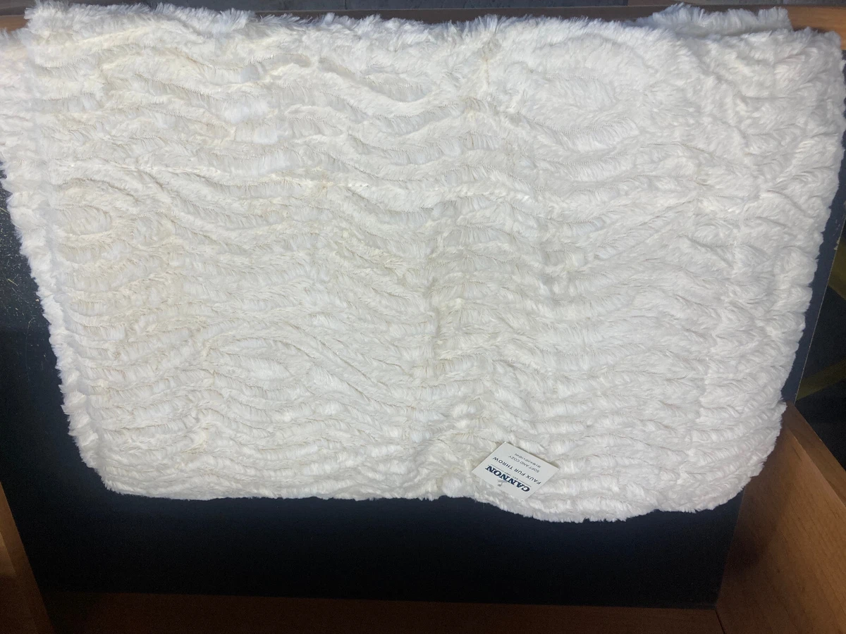 NEW CANNON FAUX FUR THROW WHITE