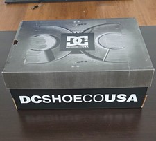 DC Shoes Court Graffik Black Skateboarding Shoes Men  s US 8.5 Medium