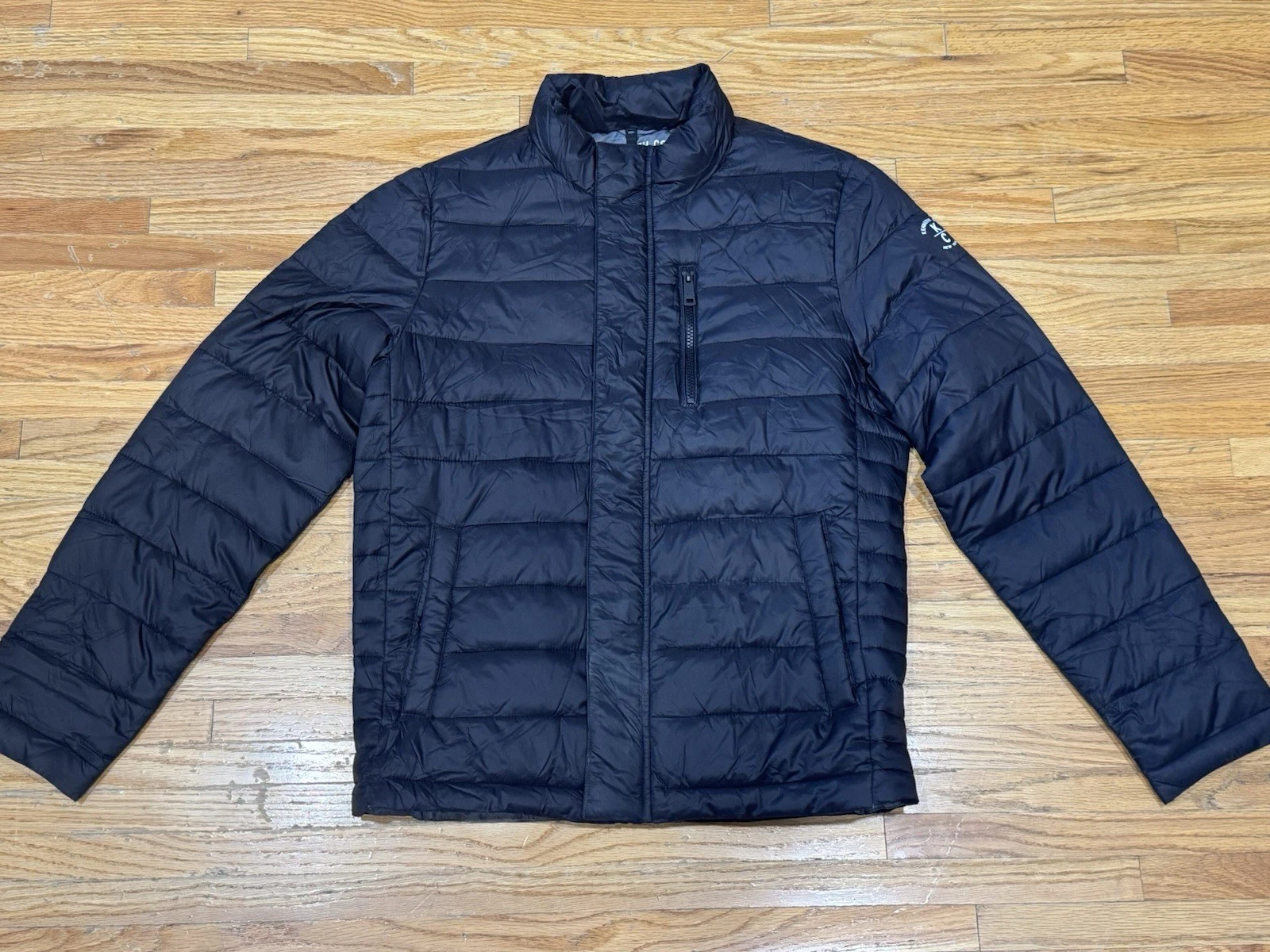Kenneth Cole New York Men’s Black Puffer Jacket Small
Opens in a new window or tab