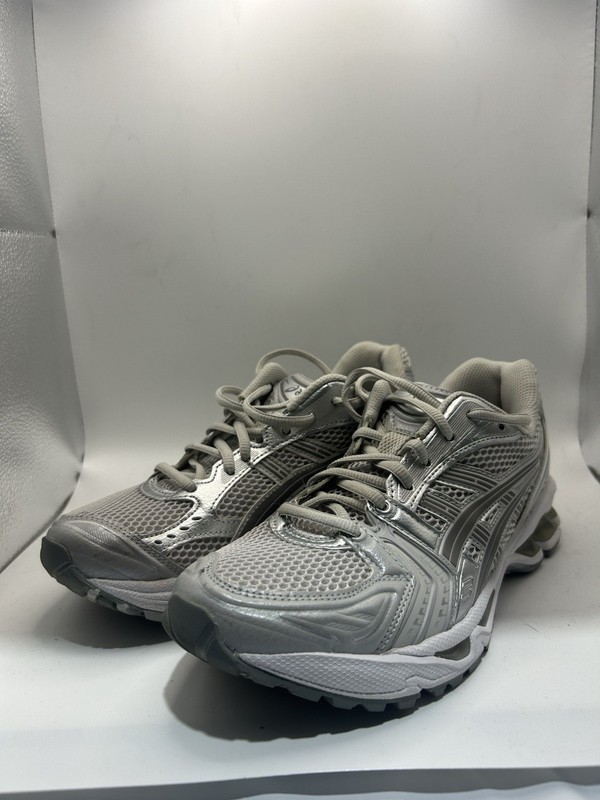 ASICS GEL 1202A056 Men's Mesh Running Shoes Gray Silver White Size 8.5