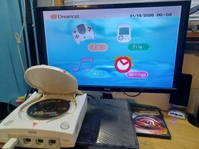 Sega Dreamcast VA1 Console Bundle: Controller + Cables + Working