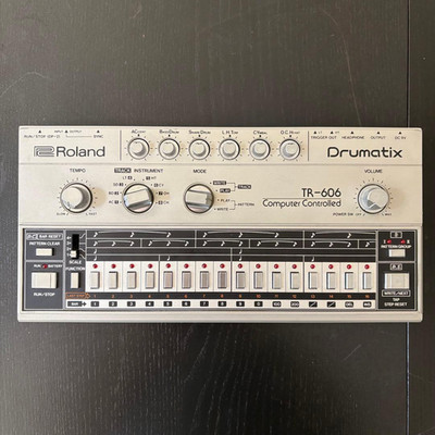Roland TR-606 Analog Vintage Rhythm Machine Drum Computer Portable  Synth Tested