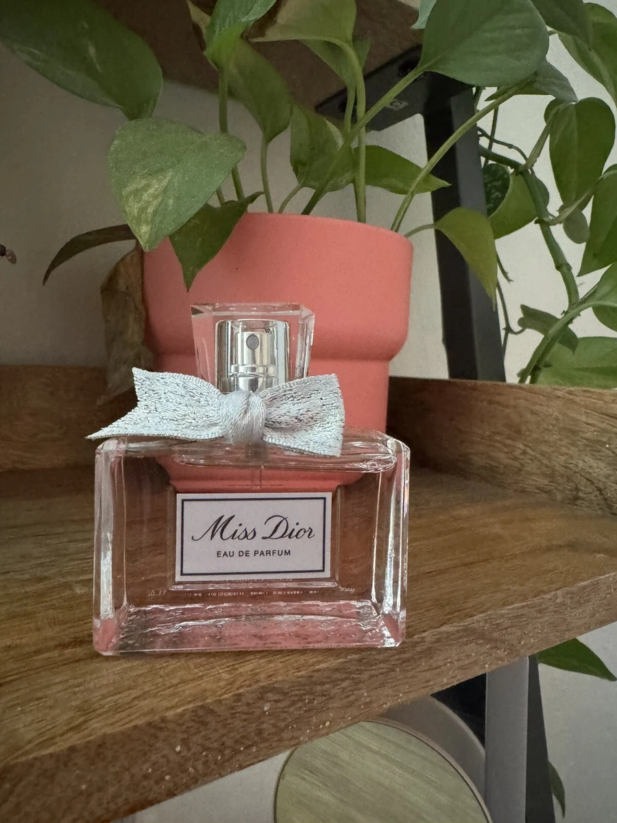 Preços baixos em Miss Dior Cherie Perfumes para mulheres | eBay