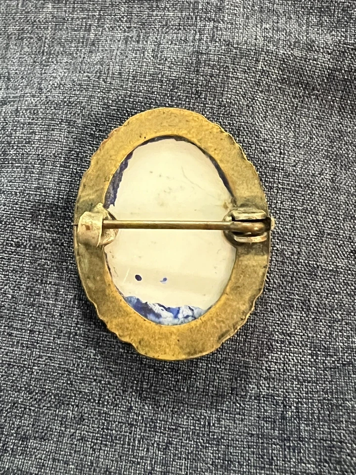 Broche camafeo Art Deco vintage azul y blanco bisel de latón/bronce ca 1930-60s A1 Foto 4 de 4