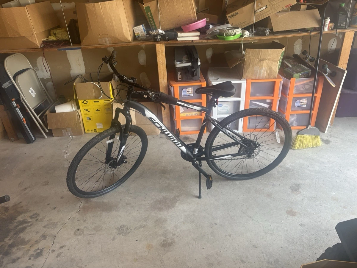 schwinn or2 700c men's hybrid bicycle black 18 medium Discover 2 Front and rear disc brakes ensure reliable stopping power Mountain Schwinn Or2 Parts Lowered