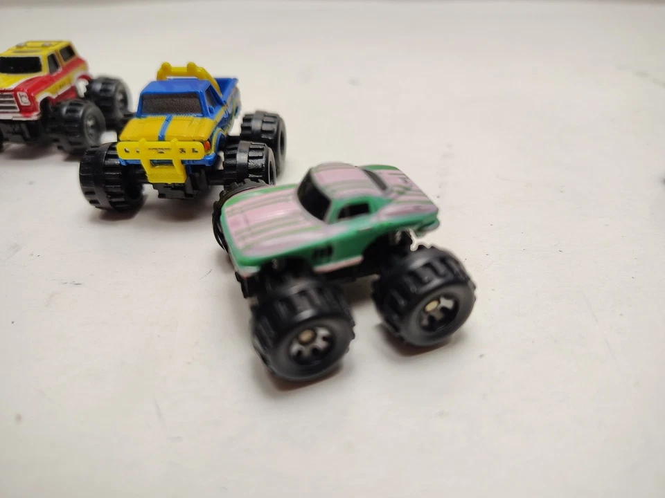 Vintage 1987 Galoob Micro Machines Monster Truck/Lot of 4 Clean See Pics Rare - Image 4 of 4