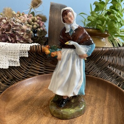 ROYAL DOULTON ''COUNTRY LASS'' FIGUR HN1991 EX ZUSTAND 7,5'' EBR
