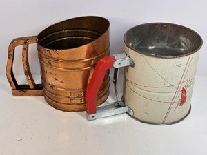 VINTAGE Sifters FOLEY SIFT CHINE FLOUR SIFTER TRIPLE SCREEN COPPER Plus Red /tan