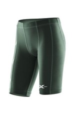 BARGAIN || 2XU Youth Compression Shorts - Dark Green
