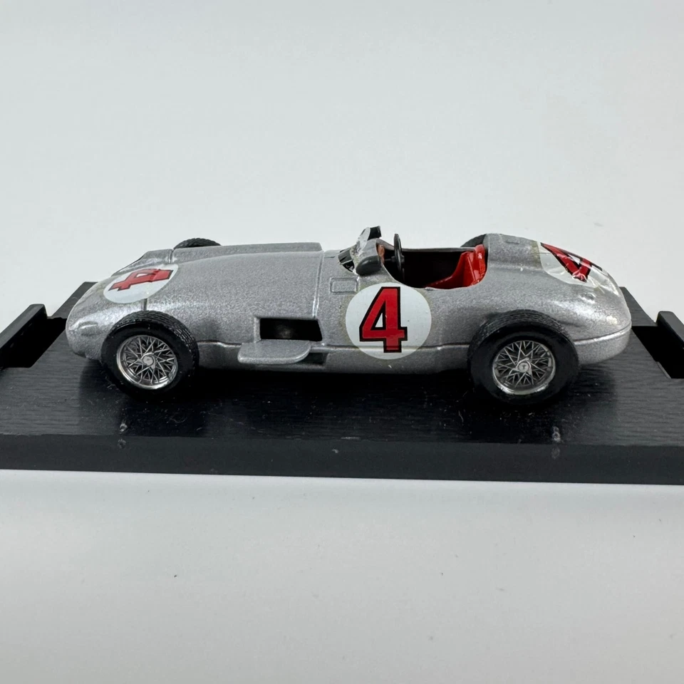 Brumm 1/43 1993 Fangio series S022 Mercedes W196 Swiss Grand Prix 1954 boxed - Image 4 of 4