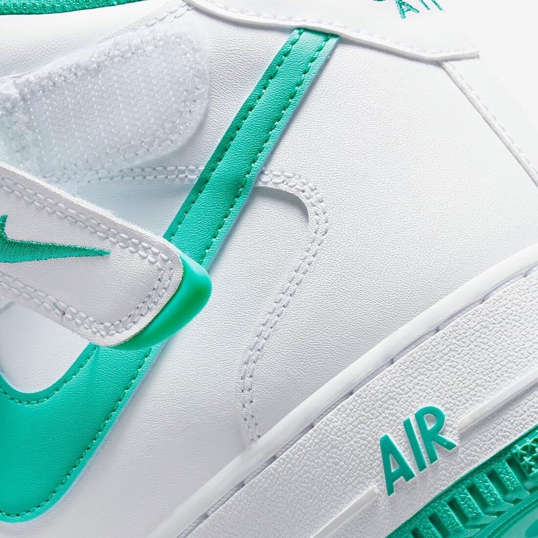 Nike Air Force 1 Mid 