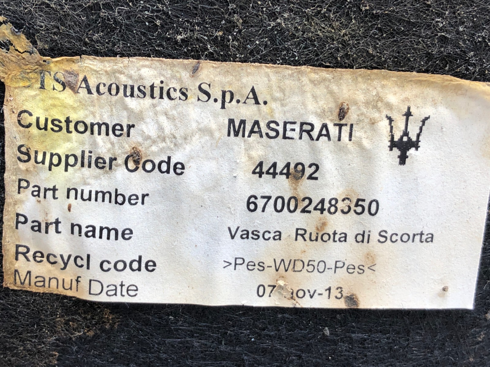 2014-2019 MASERATI GHIBLI SPARE TIRE HOUSING TUB OEM.