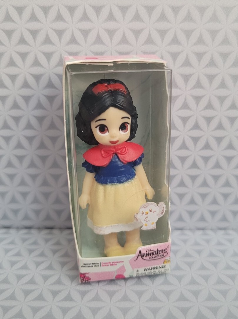 Zuru Mini Brands 5 Surprise Disney Store Edition - Snow