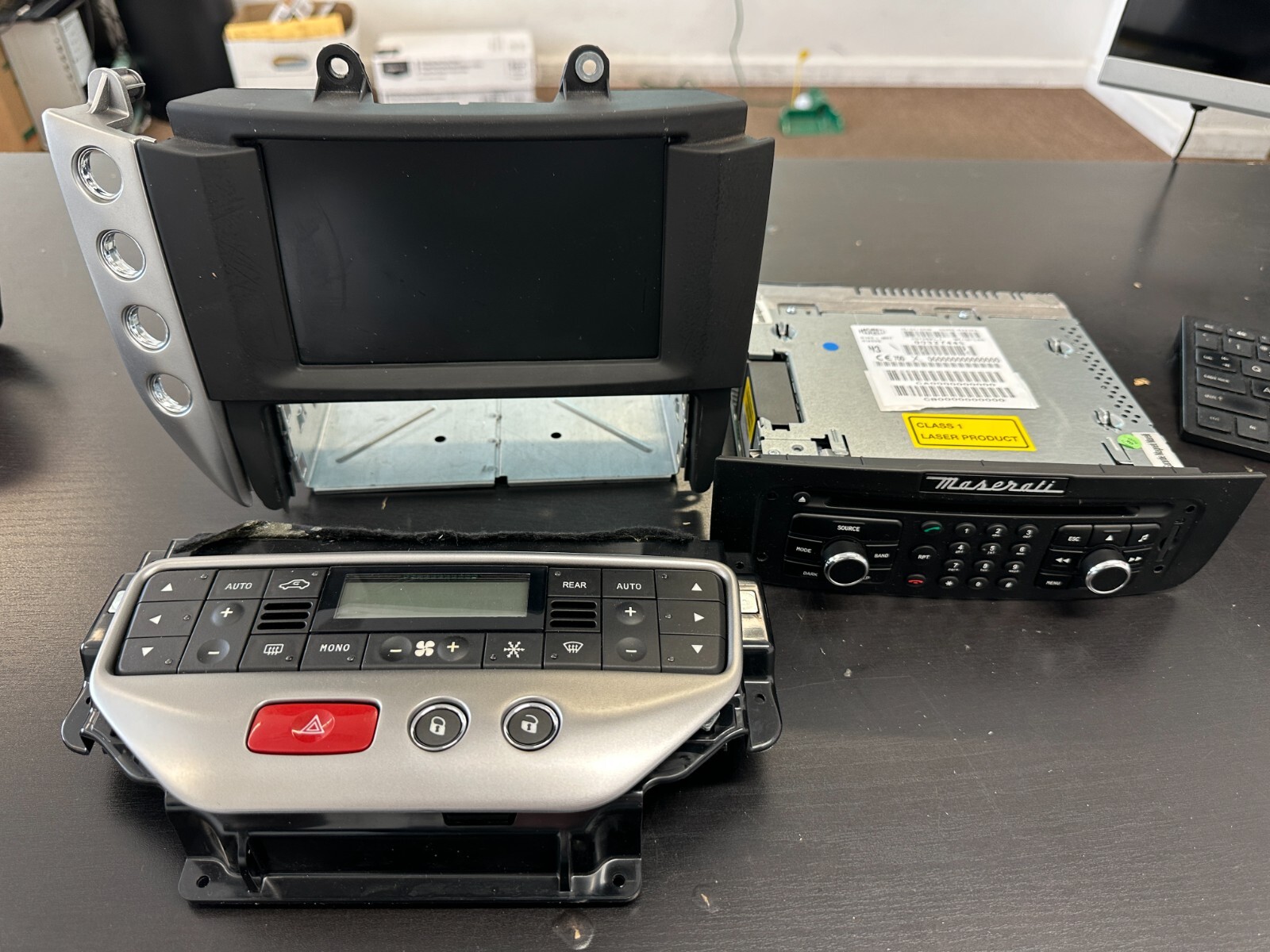 2017 MASERATI GRANDTURISMO OEM NAVIGATION SYSTEM/RADIO/AC CONTROL UNIT