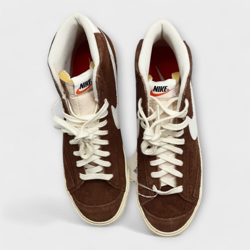 Nike Women's Blazer Mid 77 Vintage Lifestyle Shoes Sneakers Size 10.5 - Picture 4 of 9