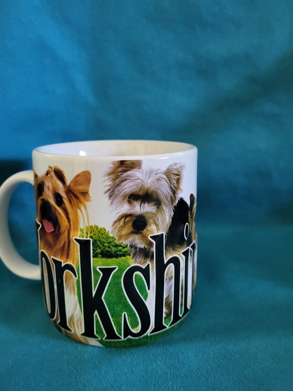 Americaware Yorkie Yorkshire Terrier 3-D Mug 2008 Large 18 oz Tea Coffee Mug Cup