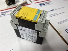 Siemens 3TK2825-2BB40 SIGUARD Safety Control Relay FAST SHIPPING