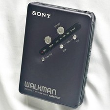SONY WM-EX677 1999 Navy Walkman Vintage Cassette Player Made in Japan Tested